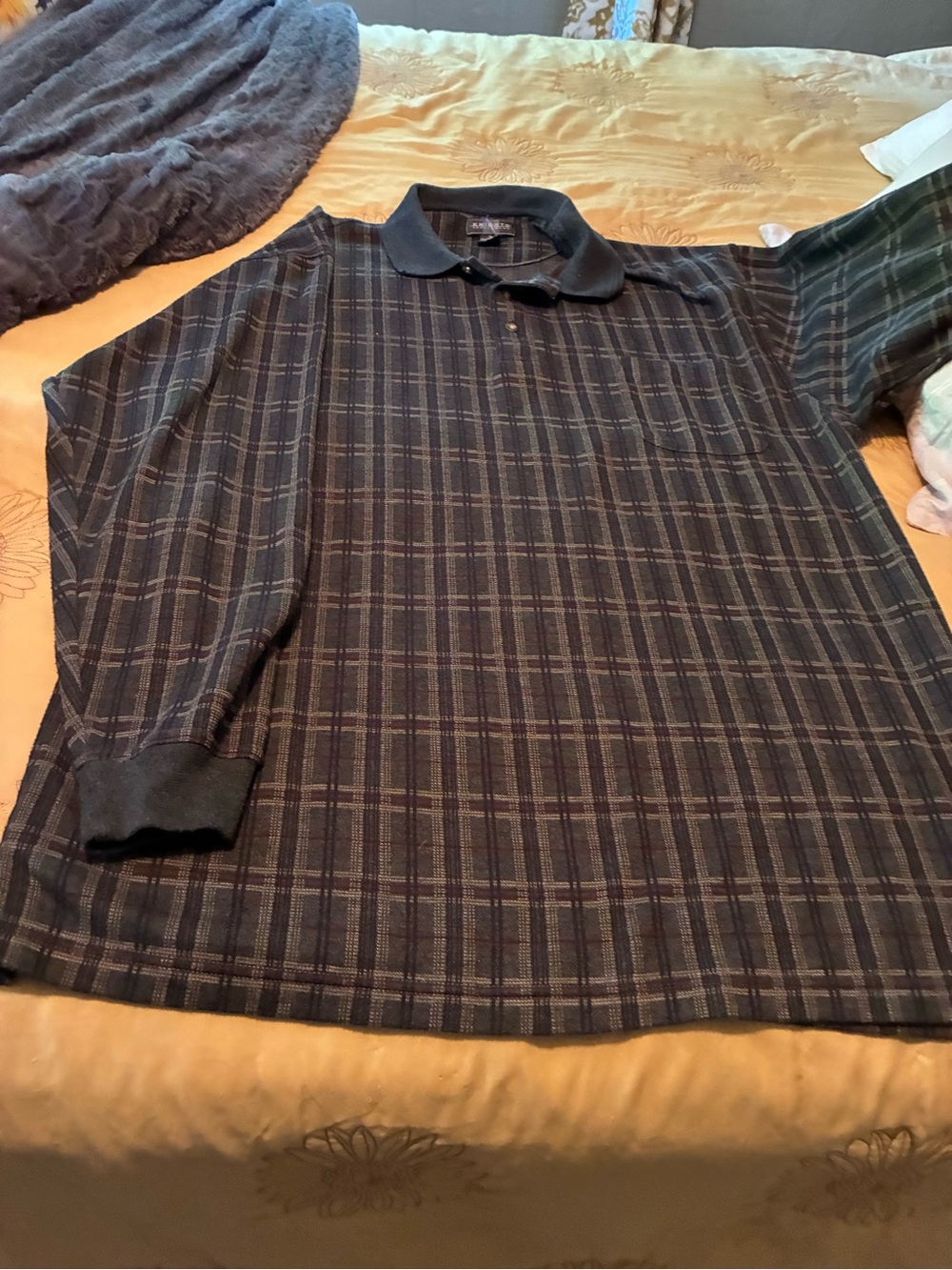 Knights Apparel Long-Sleeve Plaid Polo - Black and Gray